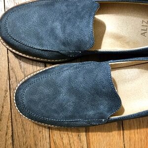 Naturaluzer loafer shoe
